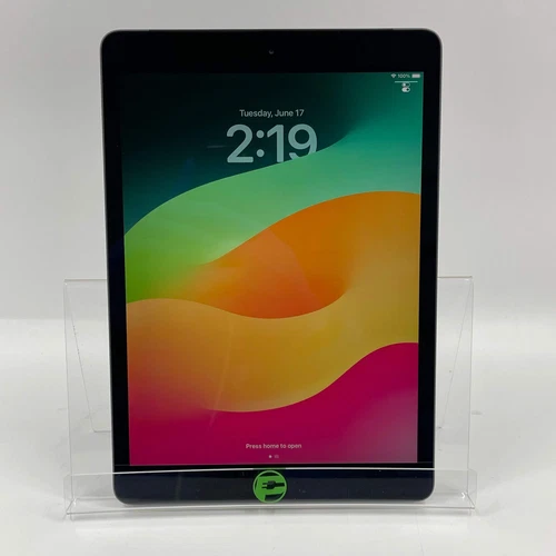 Factory Unlocked Apple iPad 8th Gen 128GB Space Gray MYN72LL/A