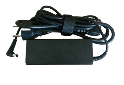 Shinlai AC Adapter 19 V 4,74 A Modell NT 4046 mit Stromkabel Universaladapter