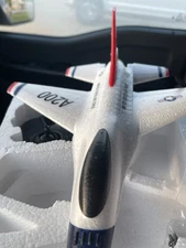 DEMO SALE! Thunderbirds F-16 Beginner RC Plane 2 CH 2.4G RTF w/2 Batteries!