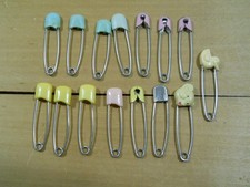 1950  s MCM Baby Diaper Safety Pins Set 15   Teddy Bear - Duck - Standard