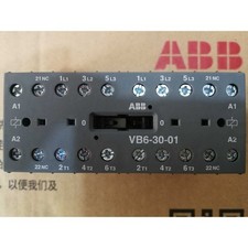 1pcs New Fig VB6-30-01 24V auxiliary contacts