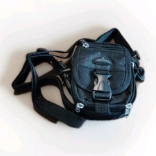 Samsonite Small Camera Bag Black 3 Pockets Case Belt Loop and Shoulder Strap