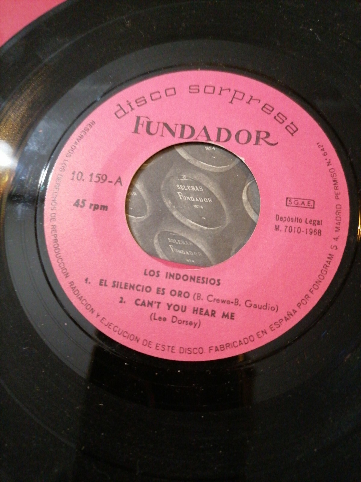 Los Indonesios ‎– El Silencio Es Oro 7" EP Fundador