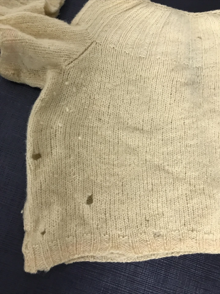 Lote de 5 suéteres antiguos de lana para bebé chaqueta de ganchillo vestido de gasa hecho a mano artesanal Foto 2 de 4