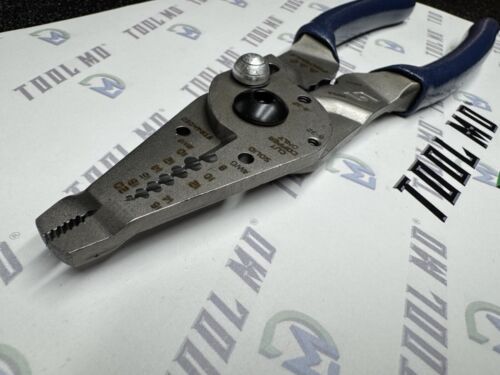Snap-on Tools USA NEW POWER BLUE 9" Wire Stripper / Cutter / Crimper PWCS9ACF - Picture 2 of 11