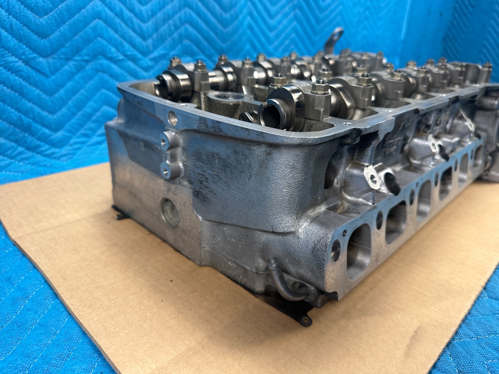 Bentley Cont Flying Spur BWR Engine Cylinder Head Passenger's Side 2006-2012 OEM