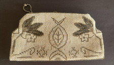 1930s Vintage Czechoslovakia Seed Beaded Zipper, Hand Handle Coin Purse Bag