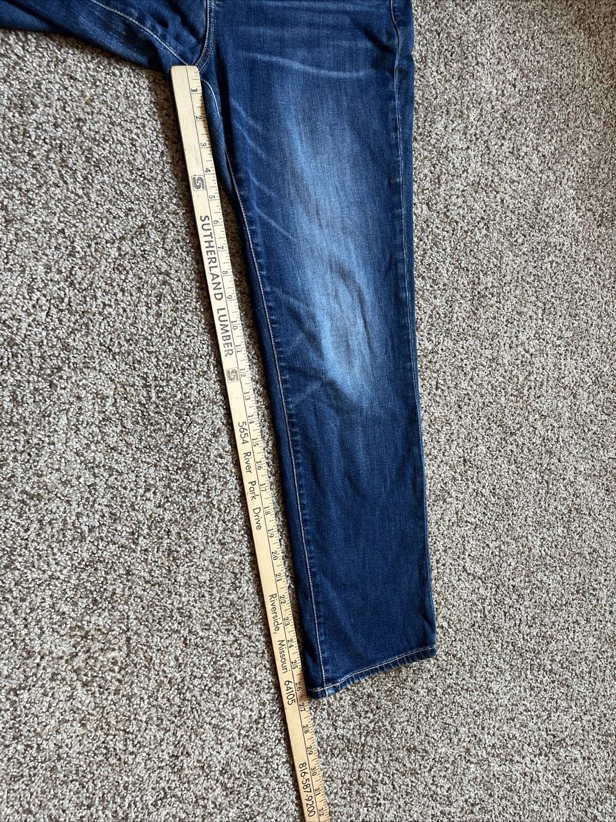 Paige Women's Blue Denim Brigitte Med Wash Jeans Size 27 (31 X 26.5) - View 10