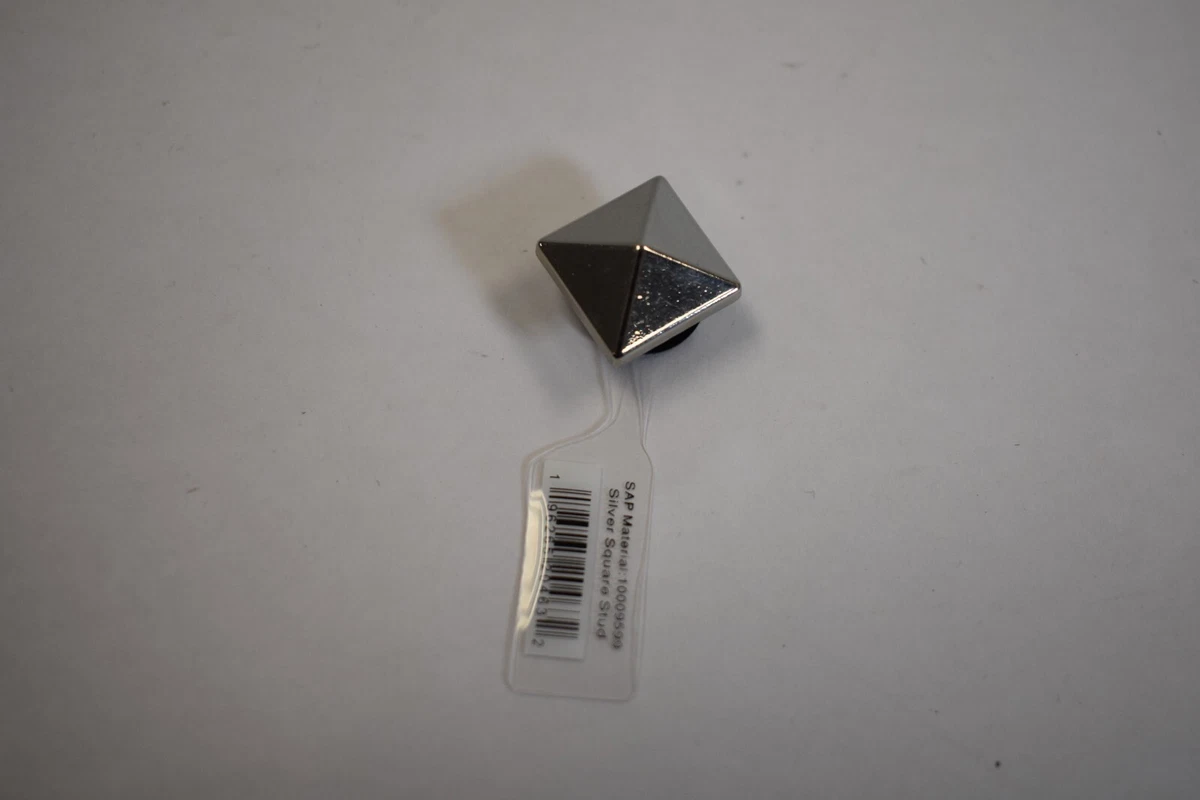 Metal spike shop jibbitz