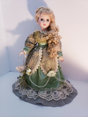 The Emerald Doll Collection 2003 - Porcelain Doll 16