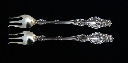 2 Whiting Sterling Silver "Lily" Oyster Forks W/ Gold Wash Tines & Monogram - Picture 6 of 9
