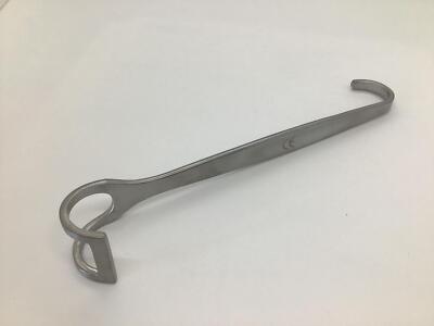 Canny Ryall Retractor 5mm Hook Blade 35mm Fenestrated Blade 190mm
