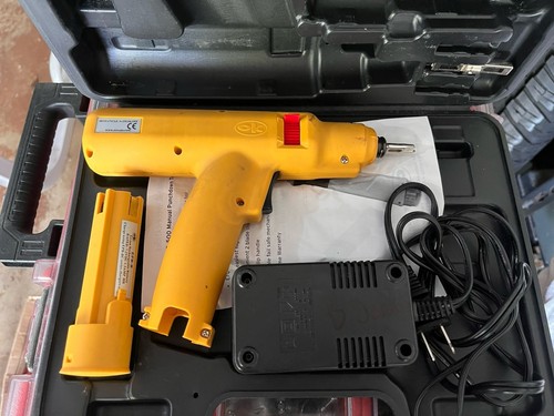 Jonard EBP Series Battery Powered Punch Down Tool. 110/66 Blade 7.2V - Afbeelding 2 van 3