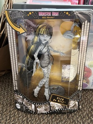 2025 Monster High Cleo De Nile Reel Drama Fashion Doll *IN HAND*