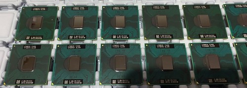Intel Core Duo T2450 2 GHz SLA4M 2MB Cache 533MHz FSB LF80539GE0412M Processor - Picture 3 of 3