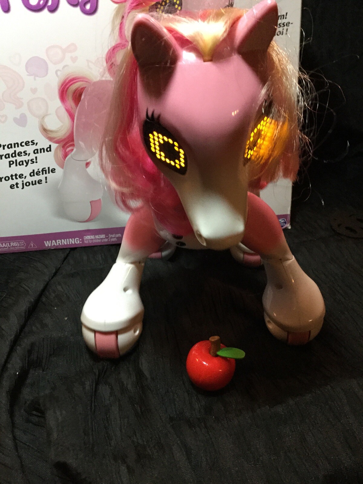 zoomer horse toy