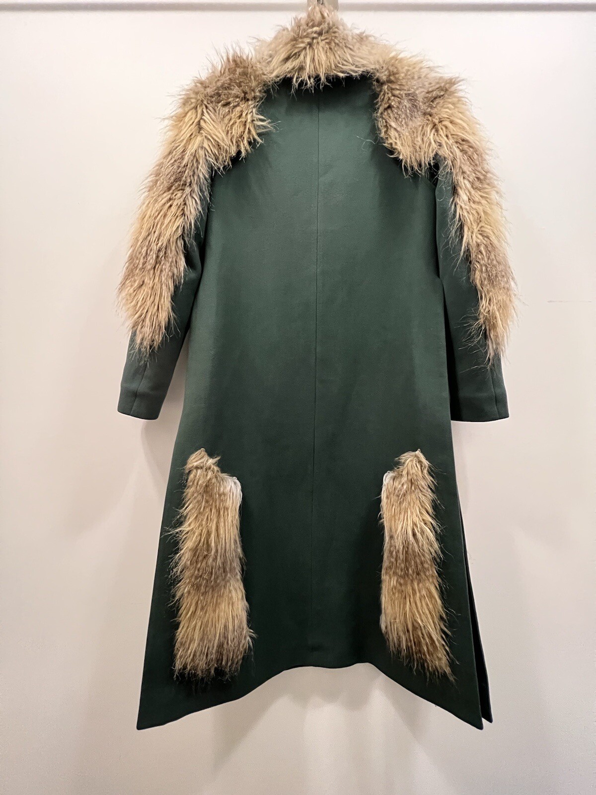 BCBGMAXAZRIA RUNWAY EMERALD Jaegar Fur Coat image 9