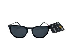 Foster Grant Sunglasses Maxblock FGMP20 15 Black Frames 100 UVA - UVB