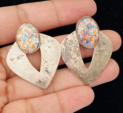 Nice Vintage Native American Navajo Sterling Silver Dangle Pod Earrings Nice Vintage Native American Navajo Sterling Silver Dangle Pod Earrings