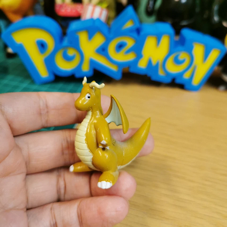 Mini Figura TOMY Pokemon DRAGONITE 1.5" CGTSJ Juguete Coleccionable Nintendo De Colección Foto 2 de 4