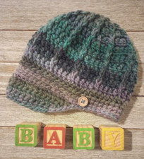handmade crochet baby hat newborn 0/3 months newsboy brim breathe blue