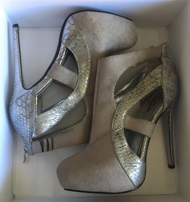 Luichiny   Velour Suede Feel Snake Grey Metalic Silver Pumps Comfortable New 9