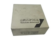 YAMATAKE-HONEYWELL FL2-20A6S PROXIMITY SWITCH  UNMP