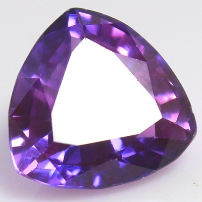 Natürlicher 5,40 ct zertifizierter australischer Musgravit 11 x 11 mm Billion...