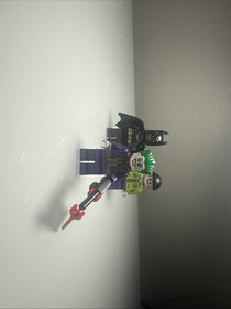 Lego Batman 2012 Batwing 6863 Minifigures