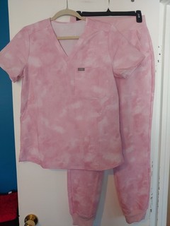 FIGS Pink Tie Dye Scrubs Top & Bottom Small