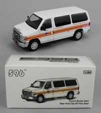 1:64 *596 DIECAST* New York FDNY FIRE DEPTARTMENT Ford E350 E-Series Van *NIB*