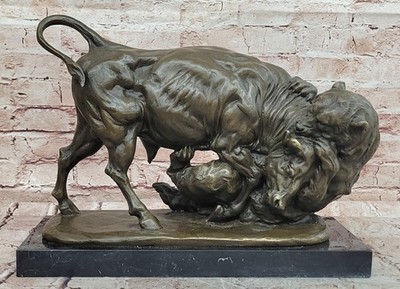 Detailed Milo Buffalo Battle Bronze Sculpture Hot Cast Museum Quality Artwork