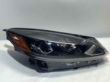 2020 Ford Escape Right RH Headlight Assembly Halogen w/projector LED Sig