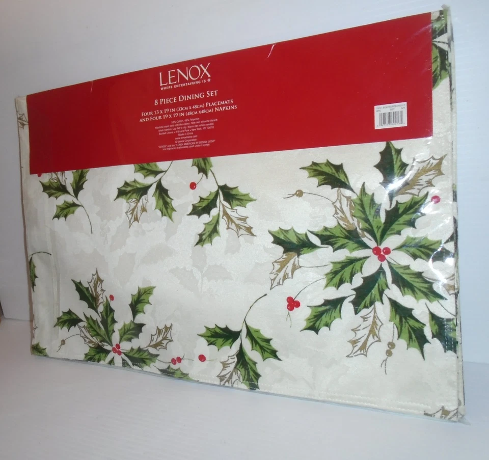 LENOX Holly Cloth 8-Piece Dining Set 4 Placemats & 4 Napkins - Image 3 of 4