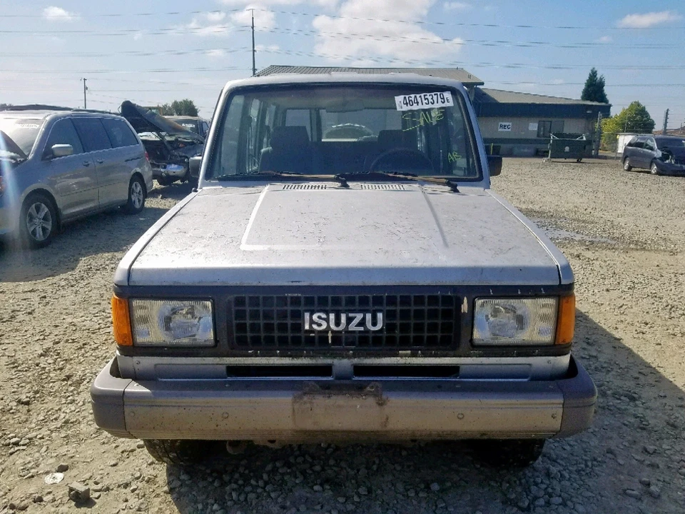 Faro pasajero derecho Isuzu Trooper: 1987, 1988, 1989, 1990, 1991 Foto 4 de 4
