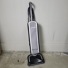 Oreck Elevate Conquer Upright Vacuum Cleaner UK30300PC