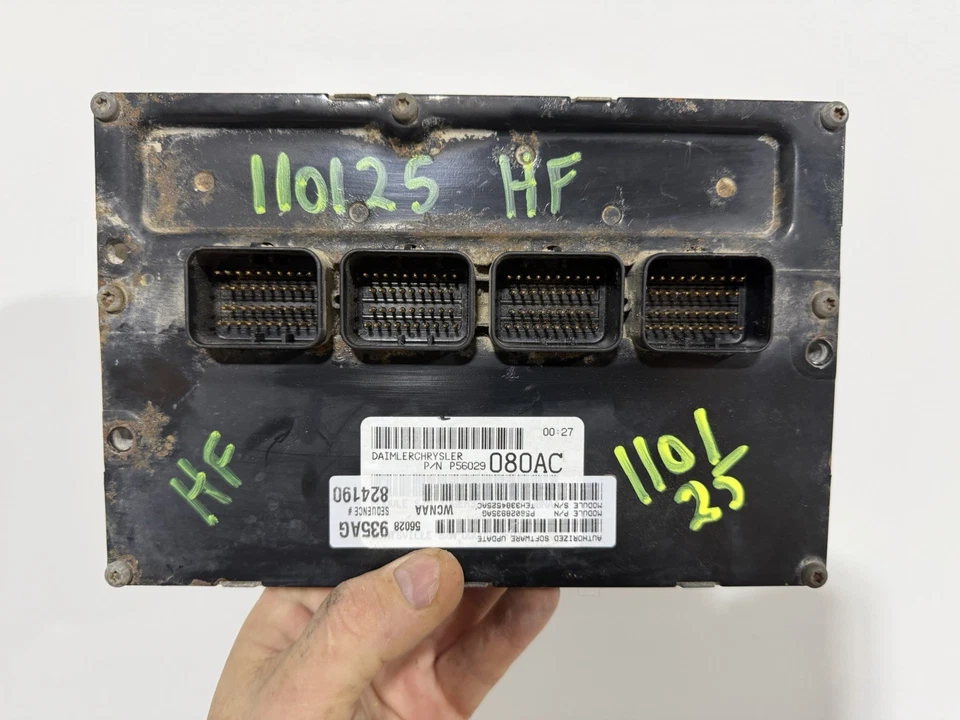 Dodge Dakota Jeep Commander Mitsu Raider 2005 computadora ECU 4,7 V8 P56029080AC Foto 2 de 4