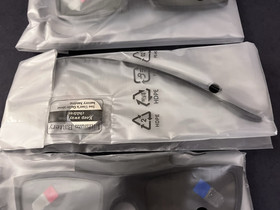 Samsung SSG-5100GB 3D TV Glasses Set of 4 NEW SEALED New Old Stock Smart TV