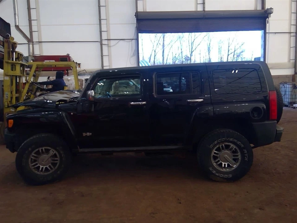 Fuse Box Engine Fits 08 HUMMER H3 6860146 Foto 3 de 4