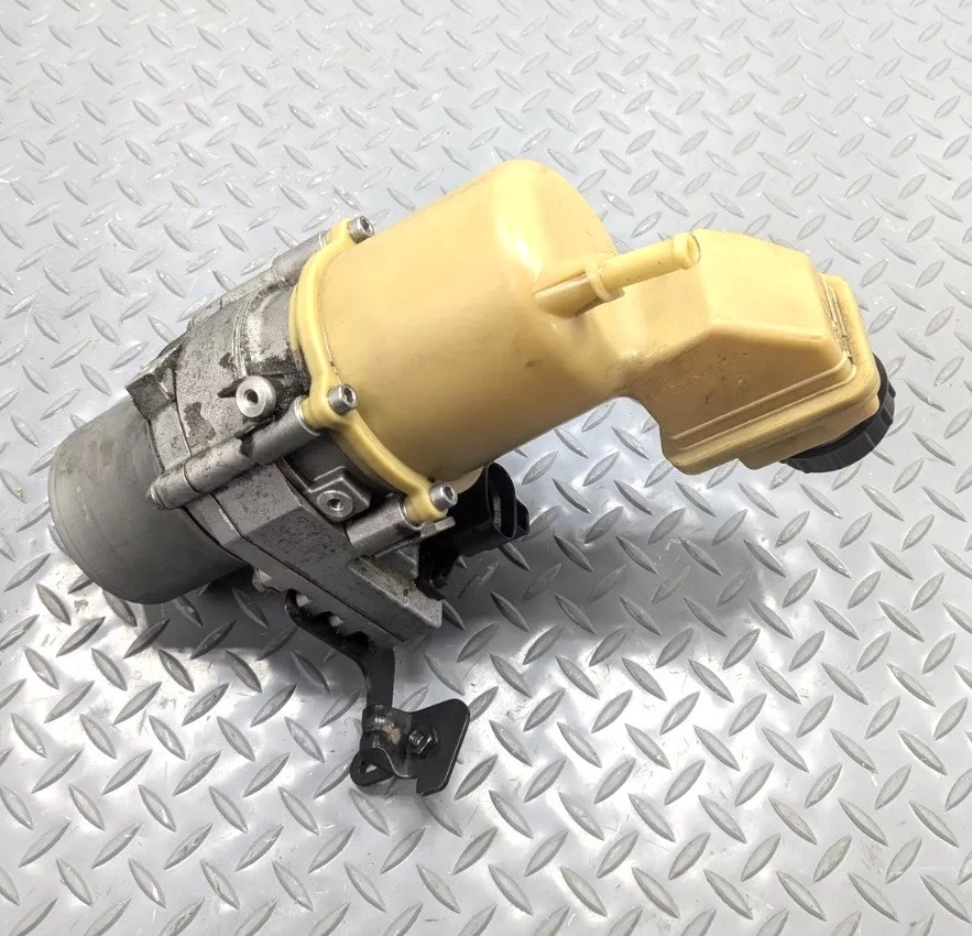 INFINITI JX35 POWER STEERING PUMP MOTOR WITH RESERVOIR 2013-2015 OEM - Image 3 of 4