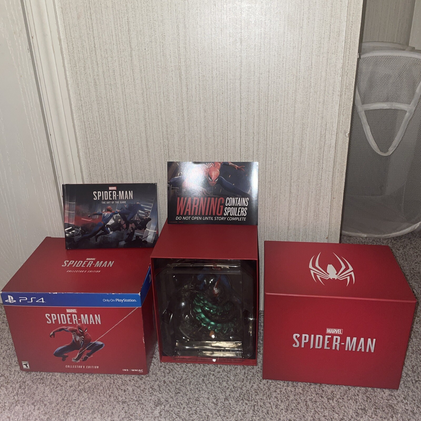 Sony PS4 Marvel's Spider-Man Collector's Edition Used No Game or Steelbook
