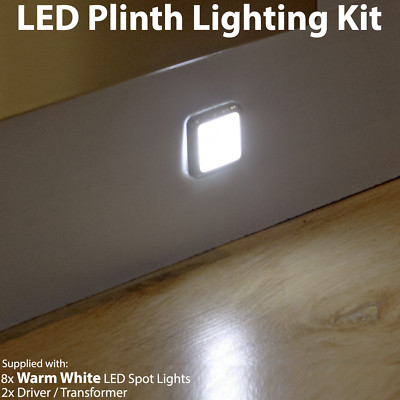 Quadratische LED Sockel Leuchte Set 8 WARMWEISS Strahler Küche Bad Bodenplatte