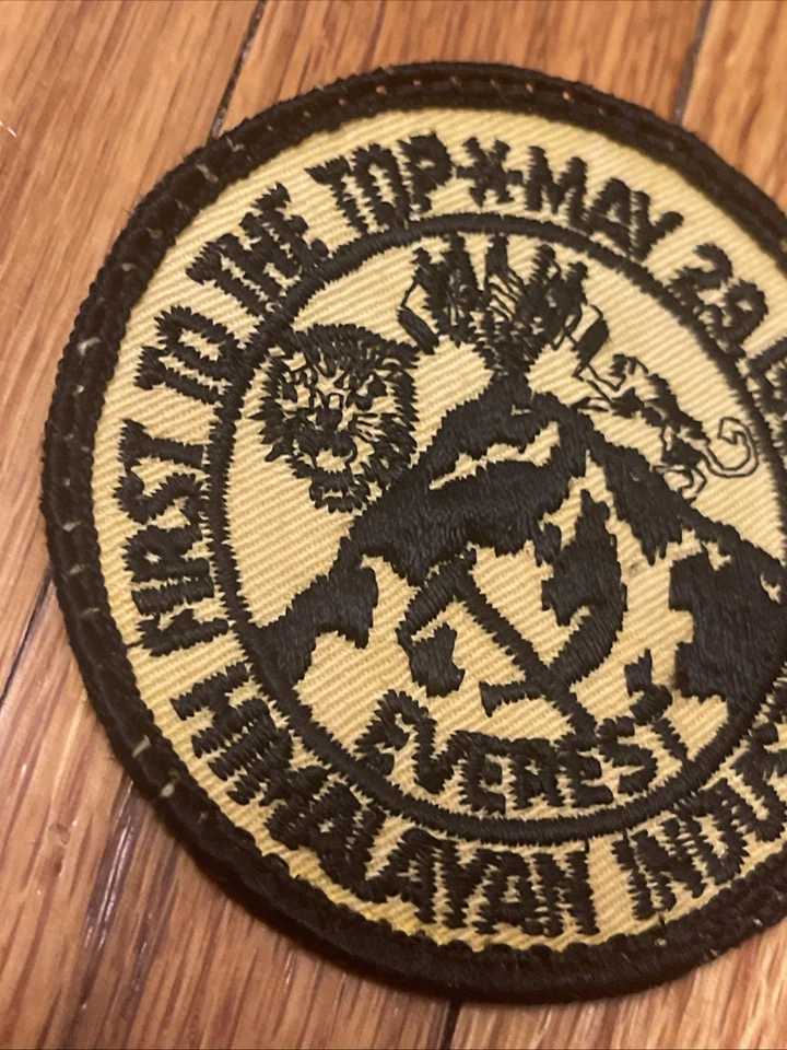 Vintage 50’s Himalayan Industries Mount Everest Expedition Climbing Sew Patch - Image 3 of 4