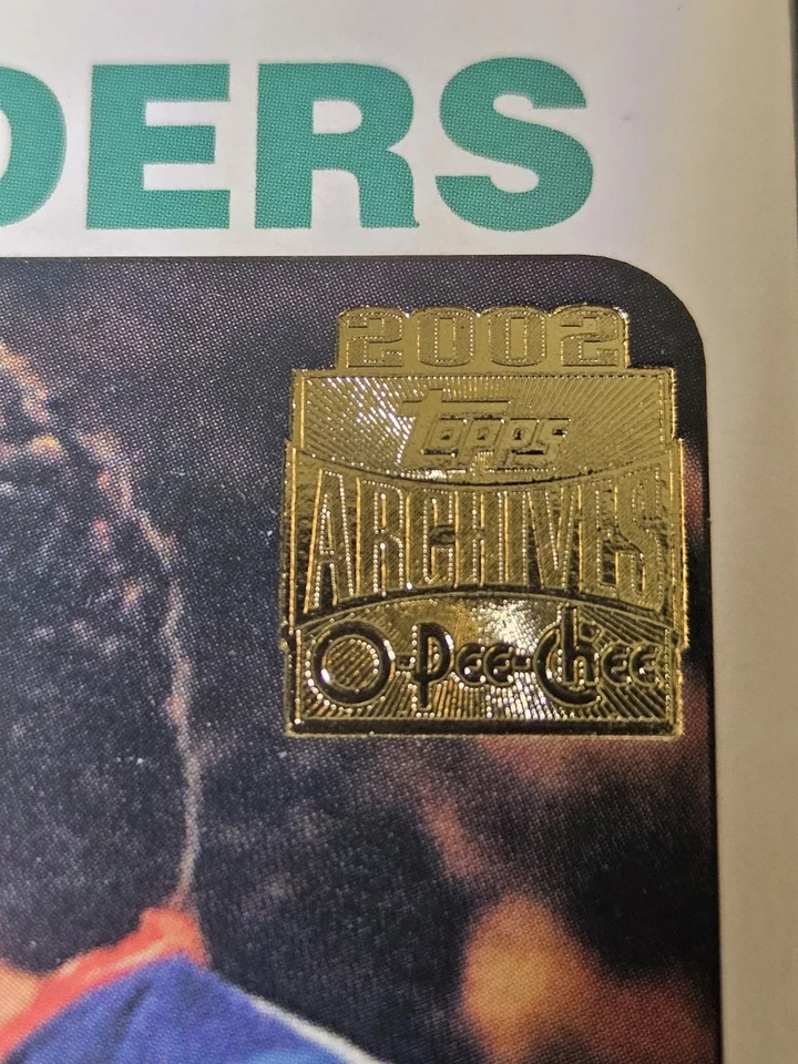 01-02 Topps Archives Clark Gillies Rookie Reprint 🚨🚨🚨 New York Islanders - Image 2 of 4