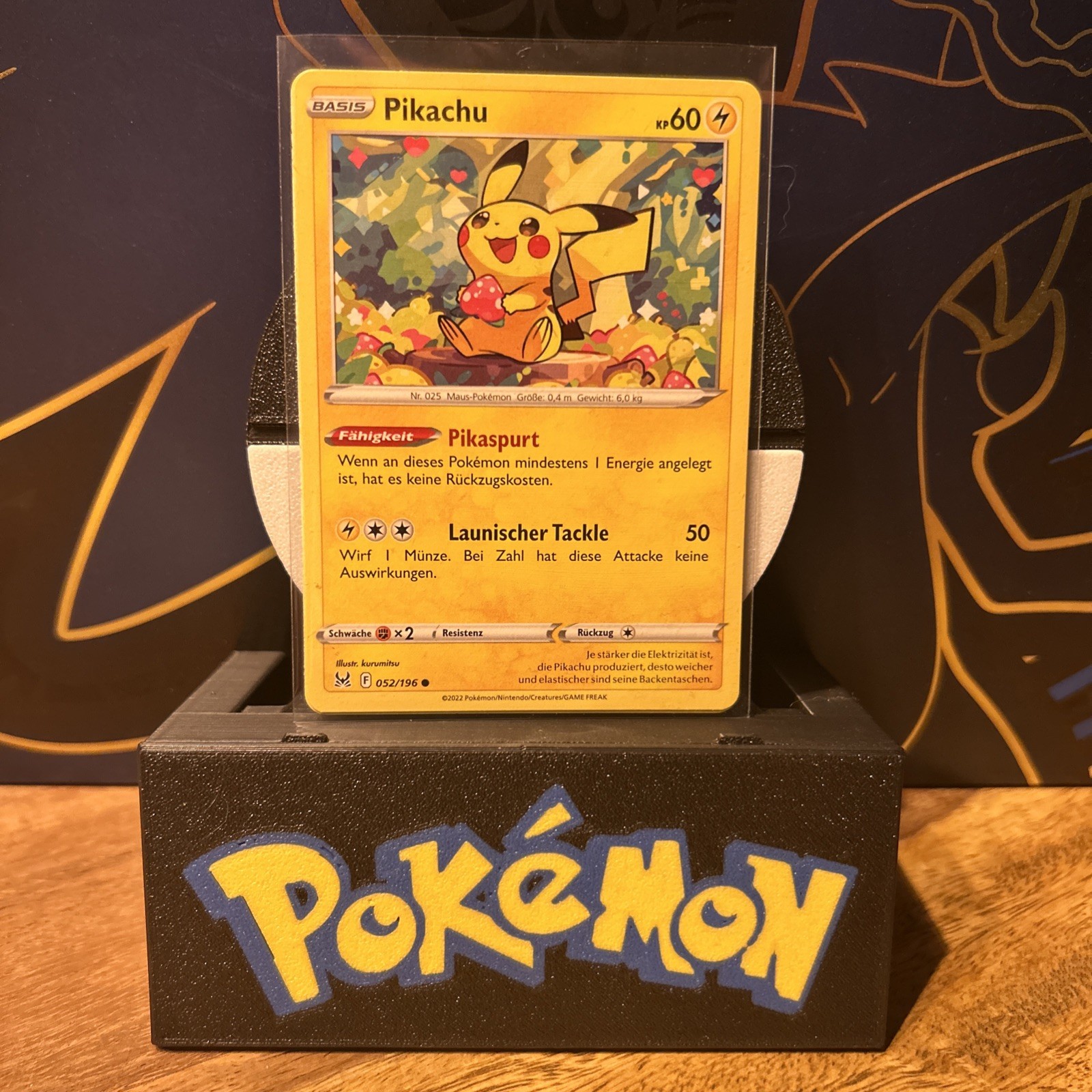 Pikachu 052/196 Verlorener Ursprung Pokemon Card