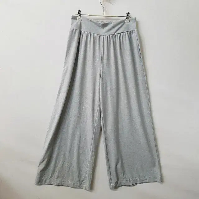 Unisex UNIQLO AIRism Wide Leg Pants New thumbnail 3