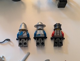 LEGO 70401 Gold Getaway Castle COMPLETE No manual No Box