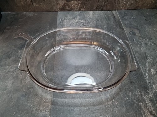 Cazuela ovalada de vidrio ahumado vintage Pyrex 11,5" - Imagen 2 de 9