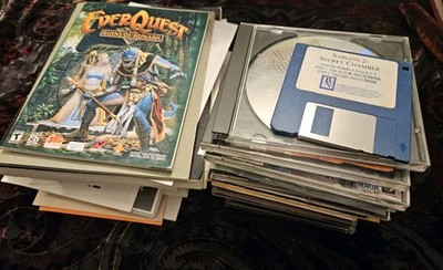 Huge Lot Of PC Games, Manuals, Inserts, Software | MS-DOS, Windows, Etc