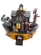 Beautiful Noah  s Ark Lamp Night Light Lamp with The Special Caracteres Tested